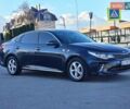 Чорний Кіа K5, об'ємом двигуна 1.7 л та пробігом 360 тис. км за 8888 $, фото 3 на Automoto.ua