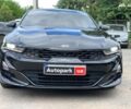 Чорний Кіа K5, об'ємом двигуна 2 л та пробігом 155 тис. км за 21290 $, фото 1 на Automoto.ua