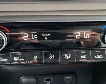 Черный Киа K5, объемом двигателя 1.6 л и пробегом 14 тыс. км за 23500 $, фото 17 на Automoto.ua