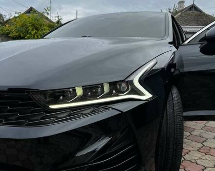 Черный Киа K5, объемом двигателя 2 л и пробегом 98 тыс. км за 27800 $, фото 3 на Automoto.ua