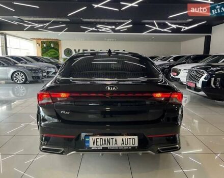 Чорний Кіа K5, об'ємом двигуна 2 л та пробігом 100 тис. км за 17900 $, фото 6 на Automoto.ua
