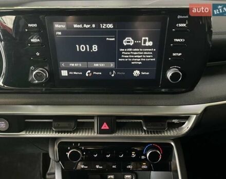 Чорний Кіа K5, об'ємом двигуна 2 л та пробігом 100 тис. км за 17900 $, фото 13 на Automoto.ua