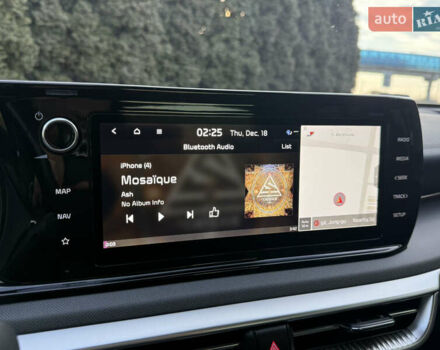 Черный Киа K5, объемом двигателя 2 л и пробегом 137 тыс. км за 22900 $, фото 44 на Automoto.ua