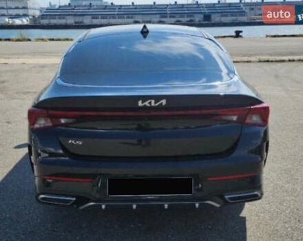 Чорний Кіа K5, об'ємом двигуна 2 л та пробігом 40 тис. км за 17800 $, фото 4 на Automoto.ua