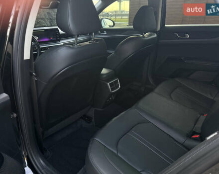 Черный Киа K5, объемом двигателя 2 л и пробегом 137 тыс. км за 22900 $, фото 29 на Automoto.ua