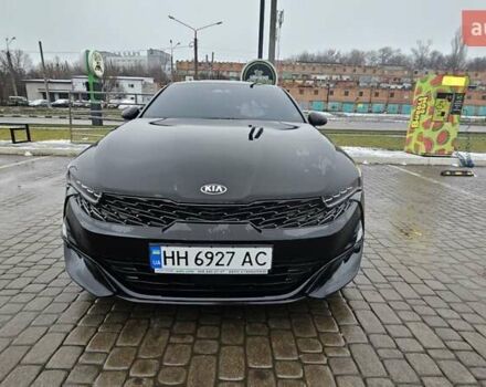 Черный Киа K5, объемом двигателя 2 л и пробегом 145 тыс. км за 21500 $, фото 1 на Automoto.ua