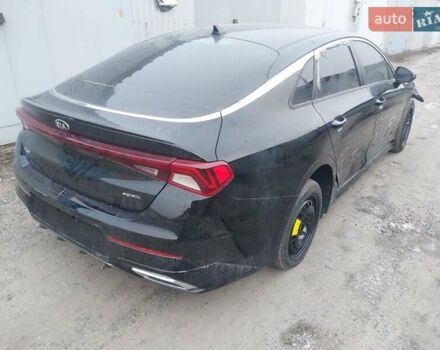 Черный Киа K5, объемом двигателя 1.6 л и пробегом 110 тыс. км за 13300 $, фото 2 на Automoto.ua