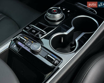 Черный Киа K5, объемом двигателя 2 л и пробегом 137 тыс. км за 22900 $, фото 33 на Automoto.ua