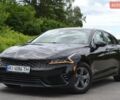 Черный Киа K5, объемом двигателя 1.6 л и пробегом 106 тыс. км за 16700 $, фото 1 на Automoto.ua