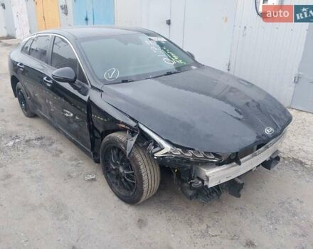 Черный Киа K5, объемом двигателя 1.6 л и пробегом 110 тыс. км за 13300 $, фото 1 на Automoto.ua