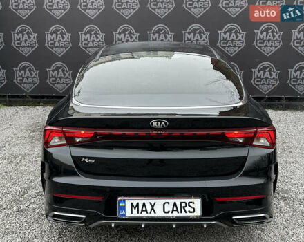 Черный Киа K5, объемом двигателя 2 л и пробегом 155 тыс. км за 19200 $, фото 4 на Automoto.ua