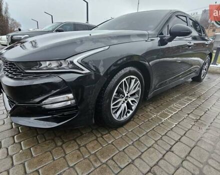 Черный Киа K5, объемом двигателя 2 л и пробегом 145 тыс. км за 21500 $, фото 5 на Automoto.ua