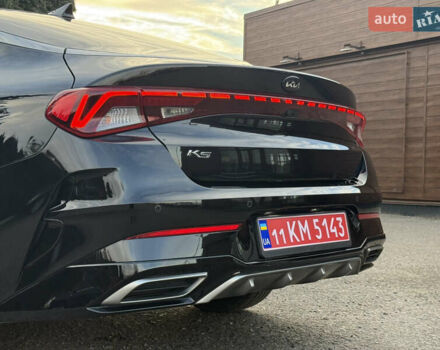 Черный Киа K5, объемом двигателя 2 л и пробегом 137 тыс. км за 22900 $, фото 12 на Automoto.ua