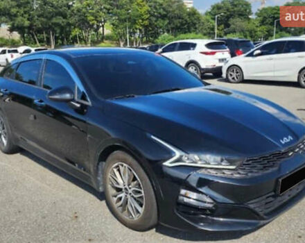 Чорний Кіа K5, об'ємом двигуна 2 л та пробігом 40 тис. км за 17800 $, фото 1 на Automoto.ua