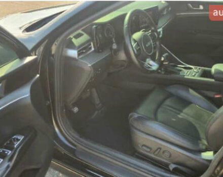 Чорний Кіа K5, об'ємом двигуна 2 л та пробігом 40 тис. км за 17800 $, фото 8 на Automoto.ua