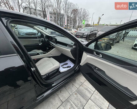 Черный Киа K5, объемом двигателя 1.6 л и пробегом 109 тыс. км за 20500 $, фото 26 на Automoto.ua