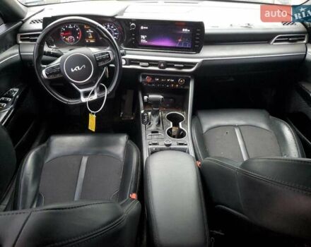 Чорний Кіа K5, об'ємом двигуна 1.6 л та пробігом 164 тис. км за 5600 $, фото 7 на Automoto.ua