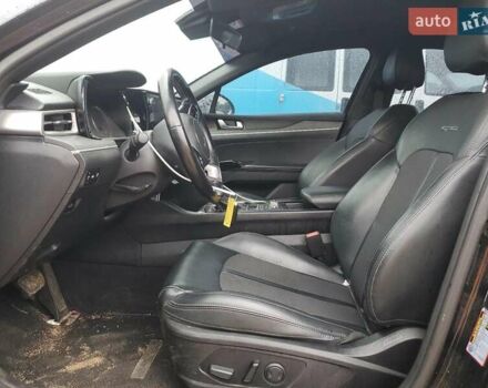 Чорний Кіа K5, об'ємом двигуна 1.6 л та пробігом 164 тис. км за 5600 $, фото 9 на Automoto.ua