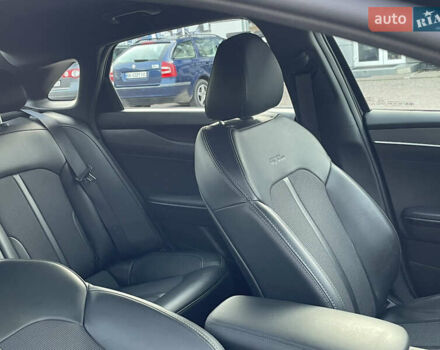 Черный Киа K5, объемом двигателя 1.6 л и пробегом 7 тыс. км за 23199 $, фото 48 на Automoto.ua