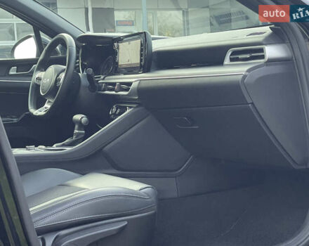 Черный Киа K5, объемом двигателя 1.6 л и пробегом 7 тыс. км за 23199 $, фото 42 на Automoto.ua