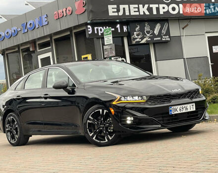 Черный Киа K5, объемом двигателя 1.6 л и пробегом 7 тыс. км за 23199 $, фото 10 на Automoto.ua