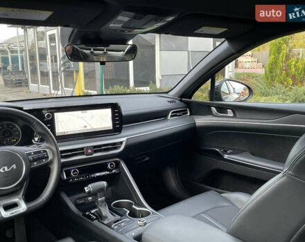 Черный Киа K5, объемом двигателя 1.6 л и пробегом 7 тыс. км за 23199 $, фото 40 на Automoto.ua