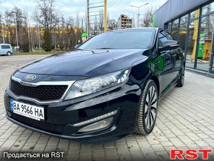 Черный Киа K5, объемом двигателя 2 л и пробегом 202 тыс. км за 8950 $, фото 1 на Automoto.ua