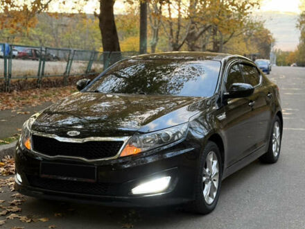 Чорний Кіа K5, об'ємом двигуна 2 л та пробігом 270 тис. км за 8500 $, фото 1 на Automoto.ua