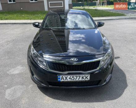 Черный Киа K5, объемом двигателя 0 л и пробегом 110 тыс. км за 6900 $, фото 1 на Automoto.ua