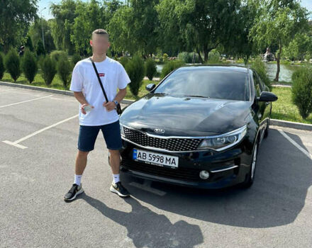 Черный Киа K5, объемом двигателя 1.69 л и пробегом 66 тыс. км за 15000 $, фото 1 на Automoto.ua