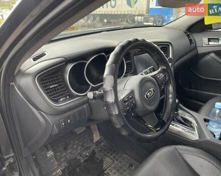 Чорний Кіа K5, об'ємом двигуна 2 л та пробігом 218 тис. км за 9500 $, фото 1 на Automoto.ua