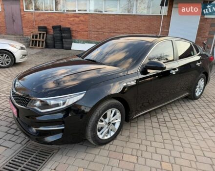 Черный Киа K5, объемом двигателя 2 л и пробегом 224 тыс. км за 12000 $, фото 1 на Automoto.ua