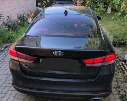 Чорний Кіа K5, об'ємом двигуна 2 л та пробігом 246 тис. км за 12000 $, фото 1 на Automoto.ua