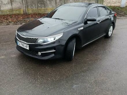 Чорний Кіа K5, об'ємом двигуна 2 л та пробігом 276 тис. км за 13200 $, фото 1 на Automoto.ua