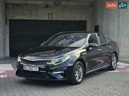 Киа K5 2019 в Львове на Automoto.ua Черный Киа K5, объемом двигателя 2 л и пробегом 173 тыс. км за 14500 $, фото 1 на Automoto.ua