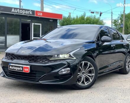 Чорний Кіа K5, об'ємом двигуна 2 л та пробігом 155 тис. км за 21290 $, фото 1 на Automoto.ua