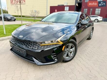 Чорний Кіа K5, об'ємом двигуна 1.6 л та пробігом 116 тис. км за 16300 $, фото 1 на Automoto.ua