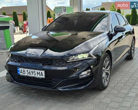 Черный Киа K5, объемом двигателя 2 л и пробегом 171 тыс. км за 19500 $, фото 1 на Automoto.ua