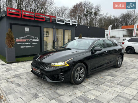 Чорний Кіа K5, об'ємом двигуна 1.6 л та пробігом 109 тис. км за 20500 $, фото 1 на Automoto.ua