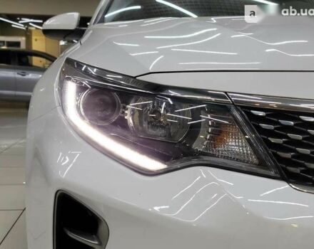 Киа K5, объемом двигателя 2 л и пробегом 173 тыс. км за 12000 $, фото 6 на Automoto.ua