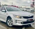 Кіа K5, об'ємом двигуна 2 л та пробігом 148 тис. км за 10500 $, фото 4 на Automoto.ua