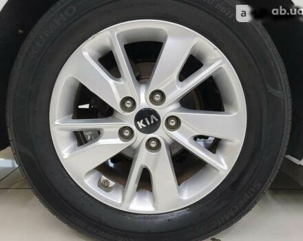 Киа K5, объемом двигателя 2 л и пробегом 173 тыс. км за 12000 $, фото 8 на Automoto.ua