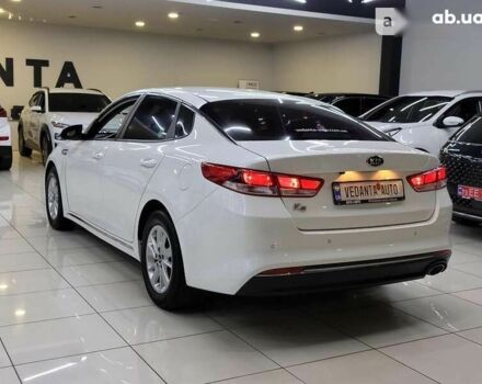 Киа K5, объемом двигателя 2 л и пробегом 173 тыс. км за 12000 $, фото 5 на Automoto.ua