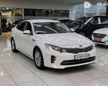 Киа K5, объемом двигателя 2 л и пробегом 173 тыс. км за 12000 $, фото 2 на Automoto.ua