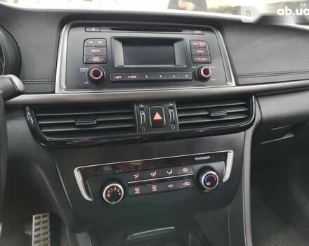 Киа K5, объемом двигателя 2 л и пробегом 173 тыс. км за 12000 $, фото 15 на Automoto.ua