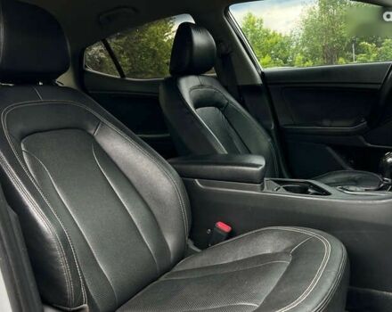 Киа K5, объемом двигателя 2 л и пробегом 180 тыс. км за 8400 $, фото 9 на Automoto.ua