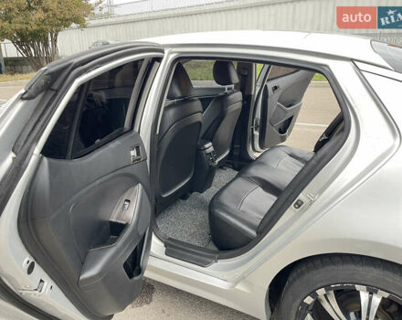 Киа K5, объемом двигателя 2 л и пробегом 338 тыс. км за 8000 $, фото 21 на Automoto.ua