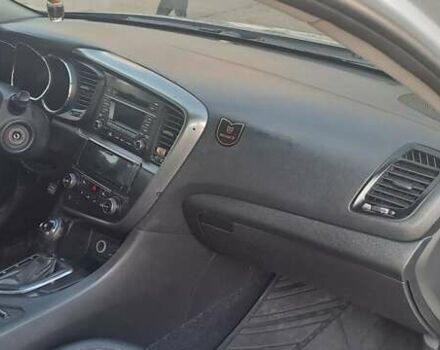 Кіа K5, об'ємом двигуна 2 л та пробігом 260 тис. км за 7500 $, фото 16 на Automoto.ua