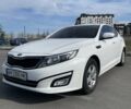 Киа K5, объемом двигателя 2 л и пробегом 257 тыс. км за 9999 $, фото 5 на Automoto.ua