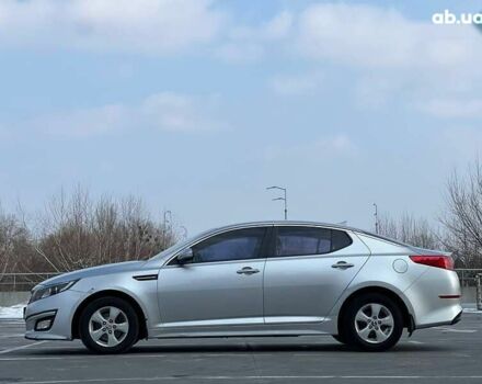 Киа K5, объемом двигателя 2 л и пробегом 216 тыс. км за 7600 $, фото 4 на Automoto.ua